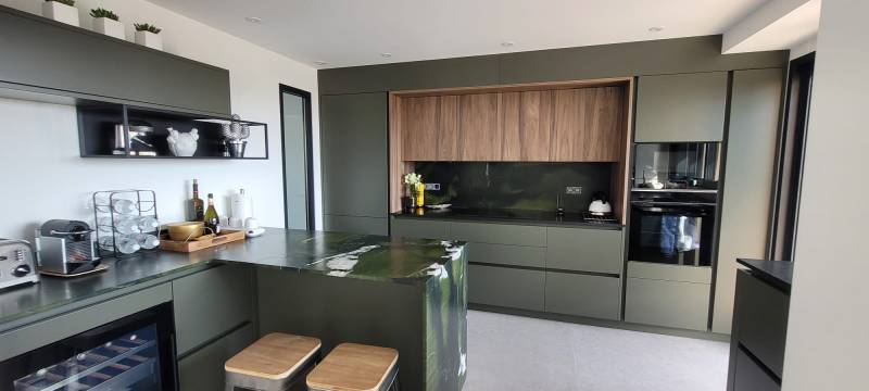 cuisine sans poignées haut de gamme italienne 