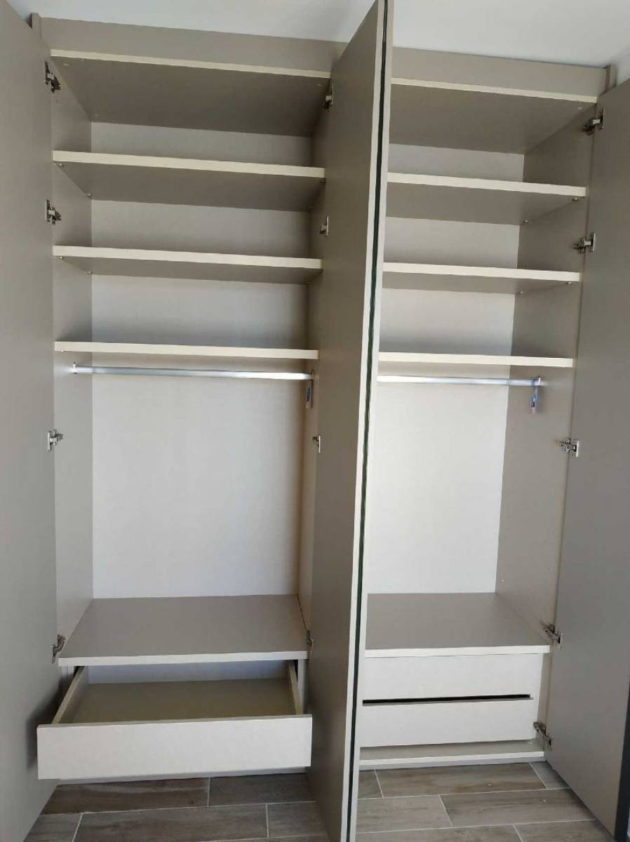 Aménagement intérieur pour placard